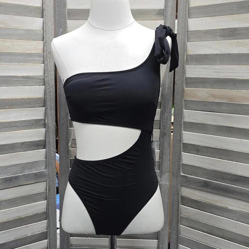 One Shoulder Bow Cut Out One Piece Swimsuit | Shade & Shore | Small (4/6)